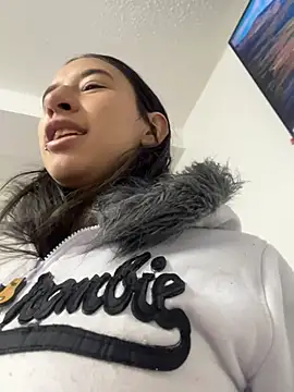 LilyRossi  online show from May 20, 1:08 pm