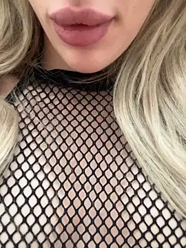 Sarisinpanterr online show from March 25, 1:03 pm