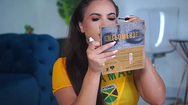 Ashlee Angel online show from April 12, 9:34 am