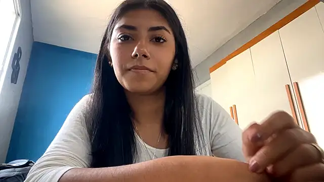 VeraGutschow online show from March 1, 2:06 pm