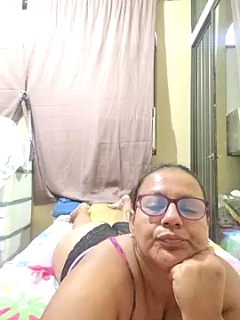 Roxy 77 online show from March 5, 11:28 am