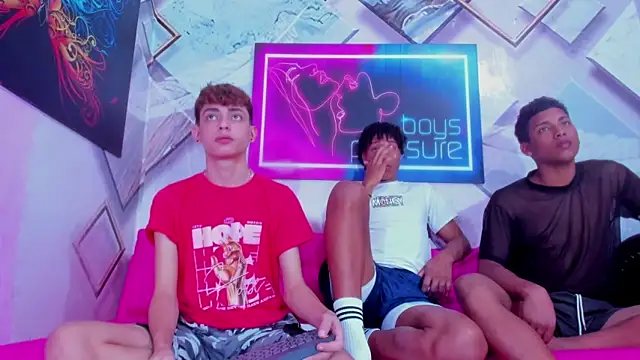 Aron guys online show from February 28, 5:12 pm