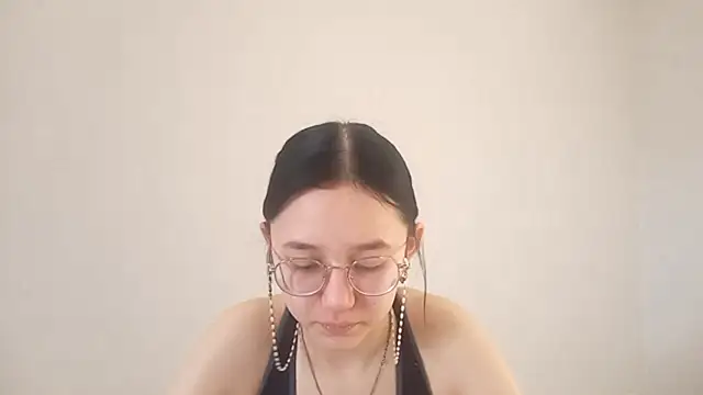 SolvedGlobe online show from April 7, 2:41 pm