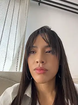 Mia-villalobos online show from August 5, 2:56 pm