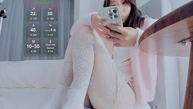 yuanlian66 online show from March 18, 7:24 am