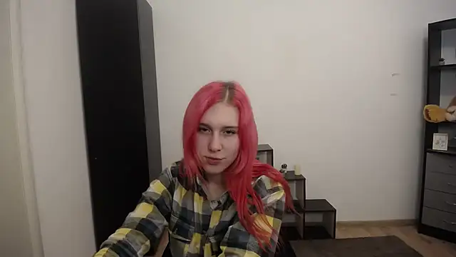 Scarlett lil online show from March 23, 8:20 am