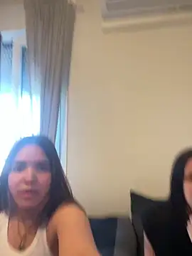 Genblan online show from April 15, 5:02 pm