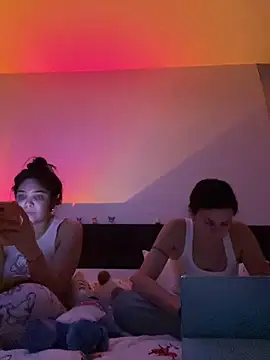 Genblan online show from March 18, 9:20 pm