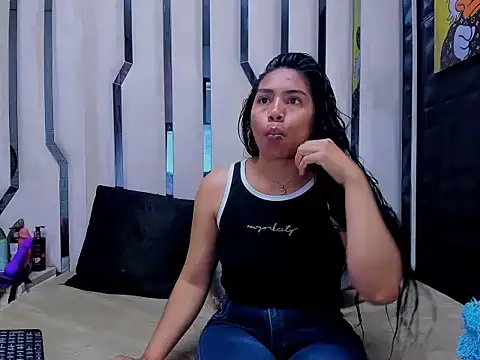 MelanyAndRizooos online show from March 13, 8:21 pm