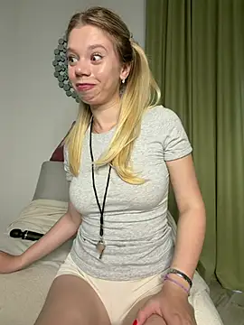 BellaSuns online show from July 3, 12:16 am