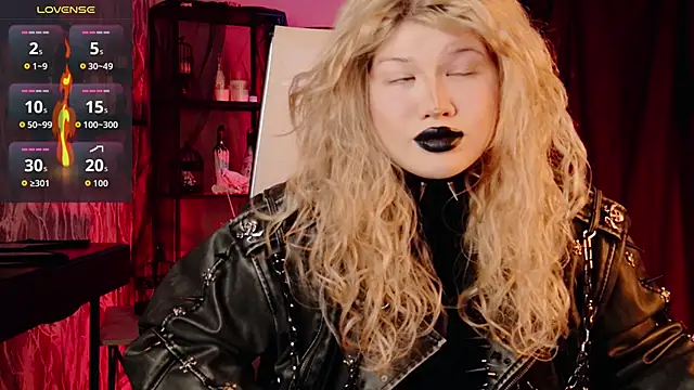 LilithNlsn online show from March 22, 9:21 pm