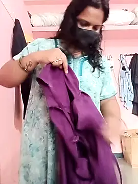 Miss-Dolly07 online show from April 18, 5:21 am