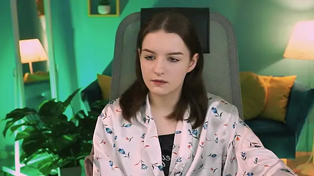 KellieBanshe online show from March 18, 4:17 am