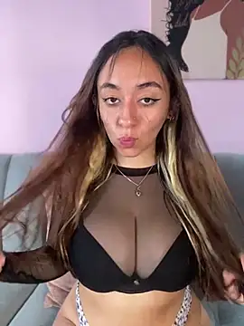 Im Luuu online show from April 1, 1:41 pm