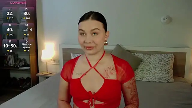 HermioneMoon online show from June 15, 10:37 am