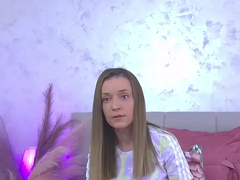 MONICANIX online show from April 21, 11:39 am