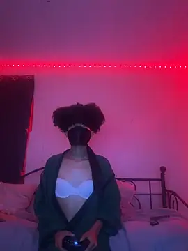 GameyBaby online show from March 2, 11:10 pm