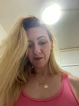 Secret Ladyx online show from June 28, 5:03 am