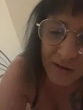 Xlilli69X online show from April 20, 8:12 pm