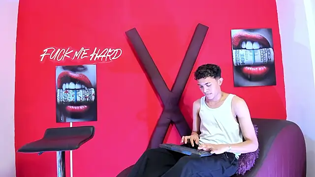 SKYN MAN online show from March 22, 1:44 am