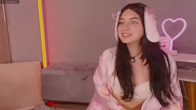 Im Elaris online show from April 7, 2:52 pm