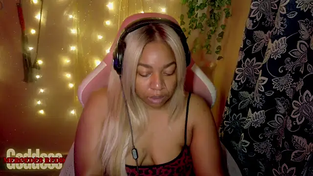 Goddess MercedesRedd online show from July 13, 2:07 pm
