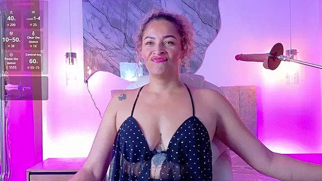 Mia Moonroe online show from March 12, 10:01 pm