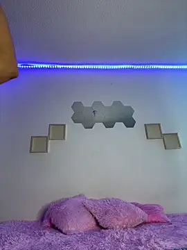 Daliila 11x online show from March 26, 3:08 am