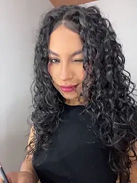 AmeliaAndersson online show from May 14, 7:36 am
