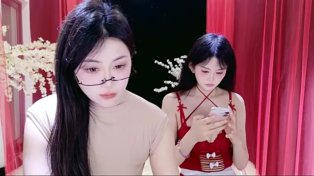 Banana-Milk69 online show from April 12, 1:08 am