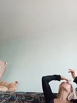 ViktoriaSexi1 online show from March 29, 4:33 am