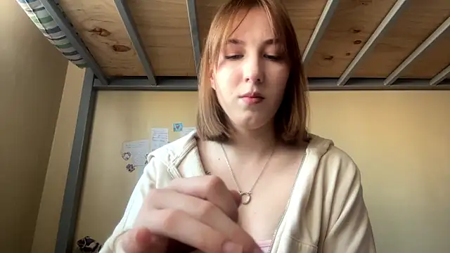 AquilineOrites online show from March 13, 6:47 am