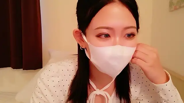 maya-chaaan online show from March 21, 8:41 am