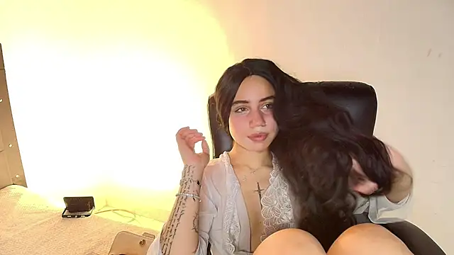 nayades ricci online show from July 30, 9:37 pm