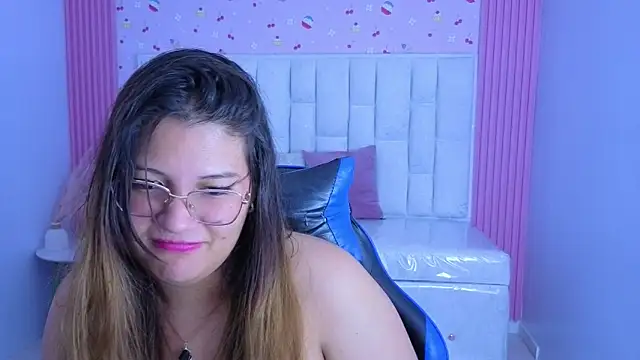 lucero s1 online show from June 5, 6:52 am