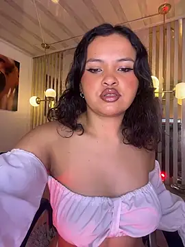 Catalinaa01 online show from April 23, 3:47 am