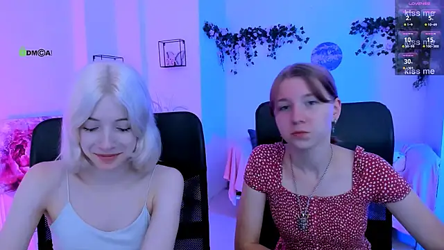  sabrina moore online show from July 19, 6:43 pm