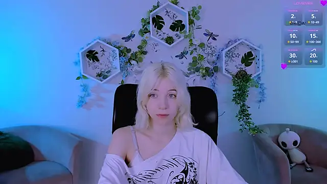  sabrina moore online show from July 28, 7:39 pm