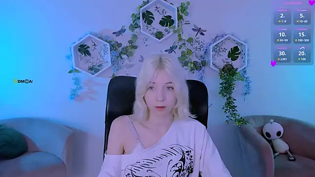  sabrina moore online show from July 28, 8:52 pm