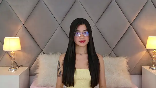 OliviaDiaz online show from June 5, 8:04 pm