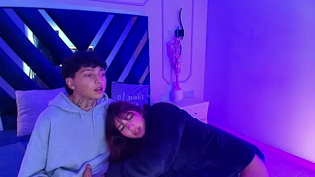 Sky n Zayn online show from March 14, 1:23 pm