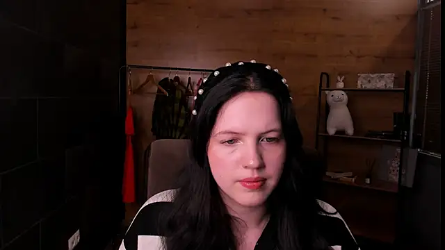 MarshaaOliver online show from March 24, 11:48 am