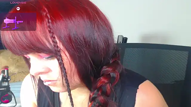 V ALERY online show from April 28, 2:38 am