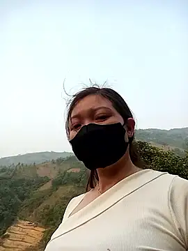 Bling-pusy online show from April 17, 9:44 am