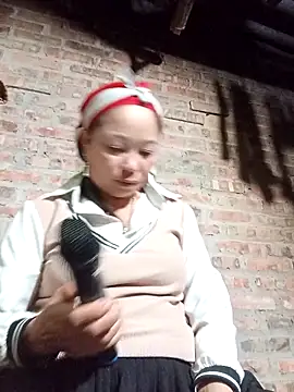 Yellow-pink online show from March 20, 1:38 pm