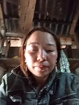 Yellow-pink online show from April 9, 6:19 am