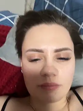 EliasynWoiues online show from March 18, 7:30 pm