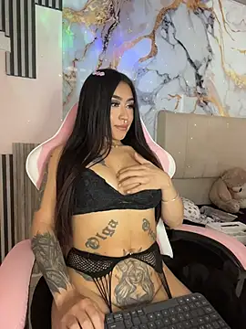 NATHASHA EC online show from April 18, 1:13 pm