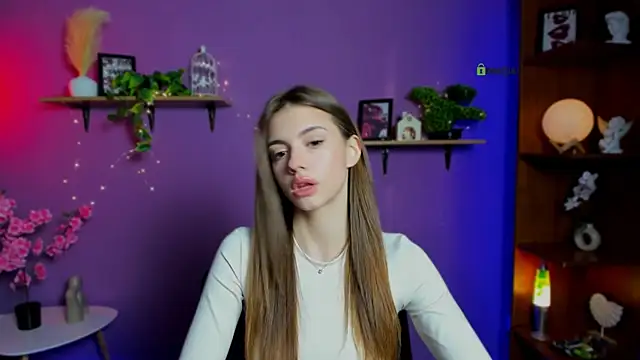 mia bamby1 online show from May 12, 5:37 am