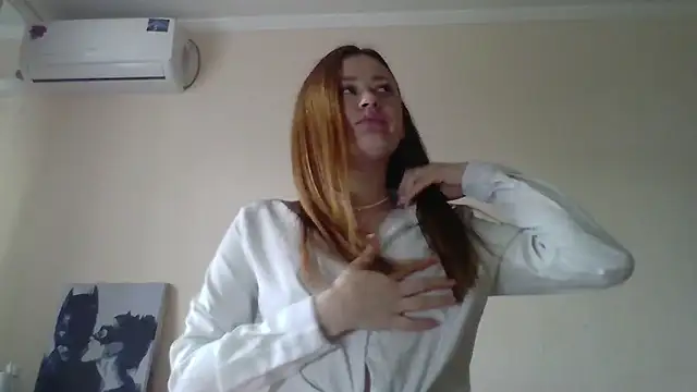 Whisper Of Desire online show from April 22, 12:13 pm